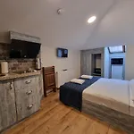 Element Garden Aparthotel 4*