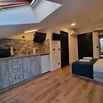 Aparthotel Element Garden 4*