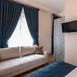 Element Garden Aparthotel