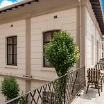 Aparthotel Element Garden 4*